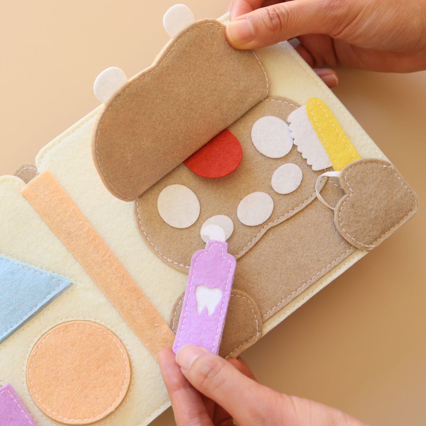 Mini Quiet Book Bärchen