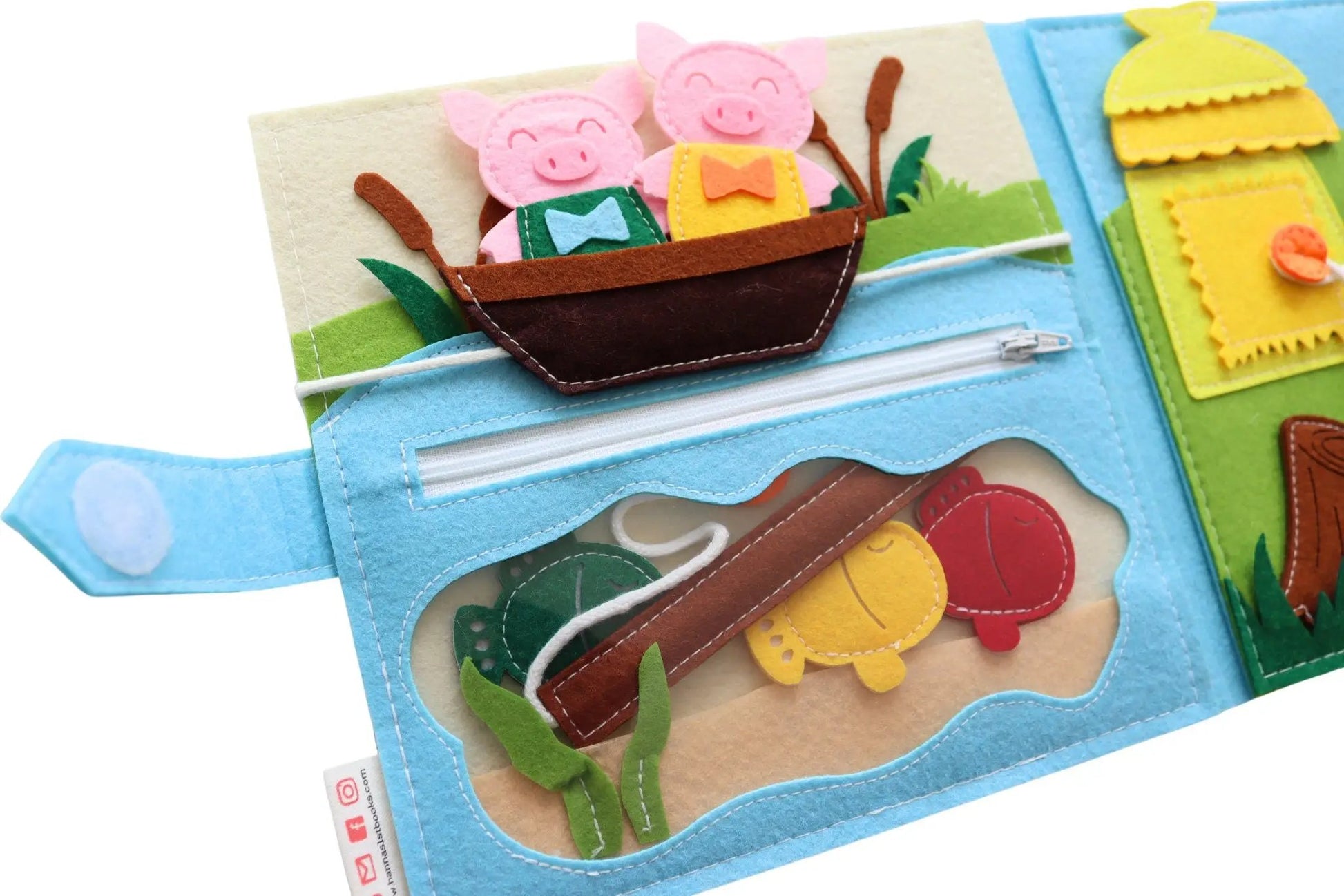 Quiet Book Drei kleine Schweinchen mit Fingerpuppen, erste Seite, Schweichen Figuren,  zoom in